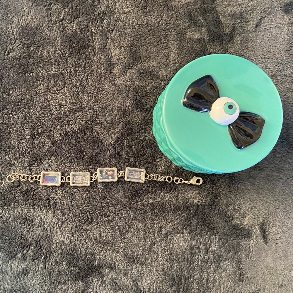 💙Handmade Dr. Who Bracelet w/Matt Smith💙 - Picture 2 of 4